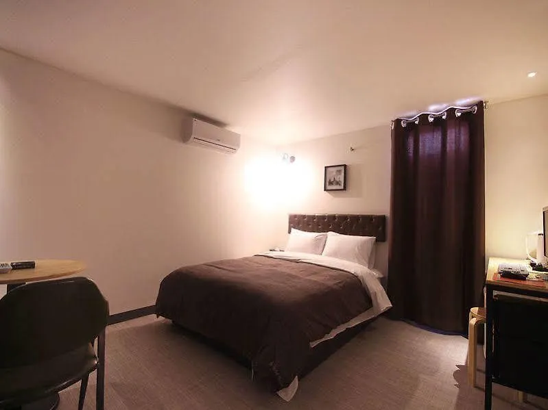 Hotel The Lua Busan 2*,  Südkorea